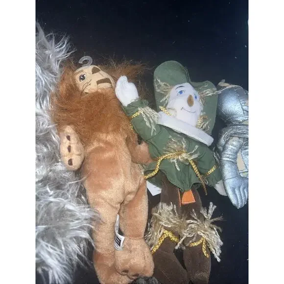Warner Bros Wizard of Oz Beanies - Set Of 5 Dorothy, Toto, Scarecrow, Lion, Tin - Picture 3 of 10